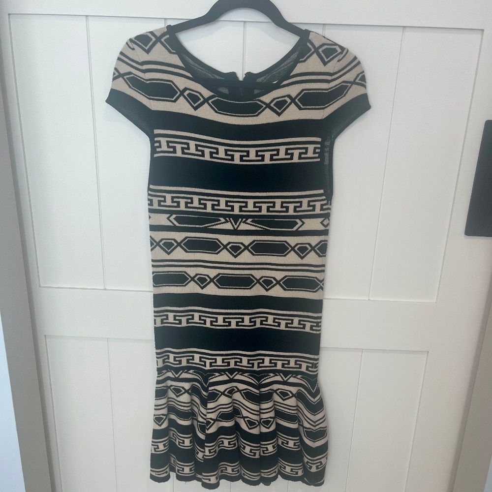 Alice + Olivia Darby Knit Aztec Dress Size Medium